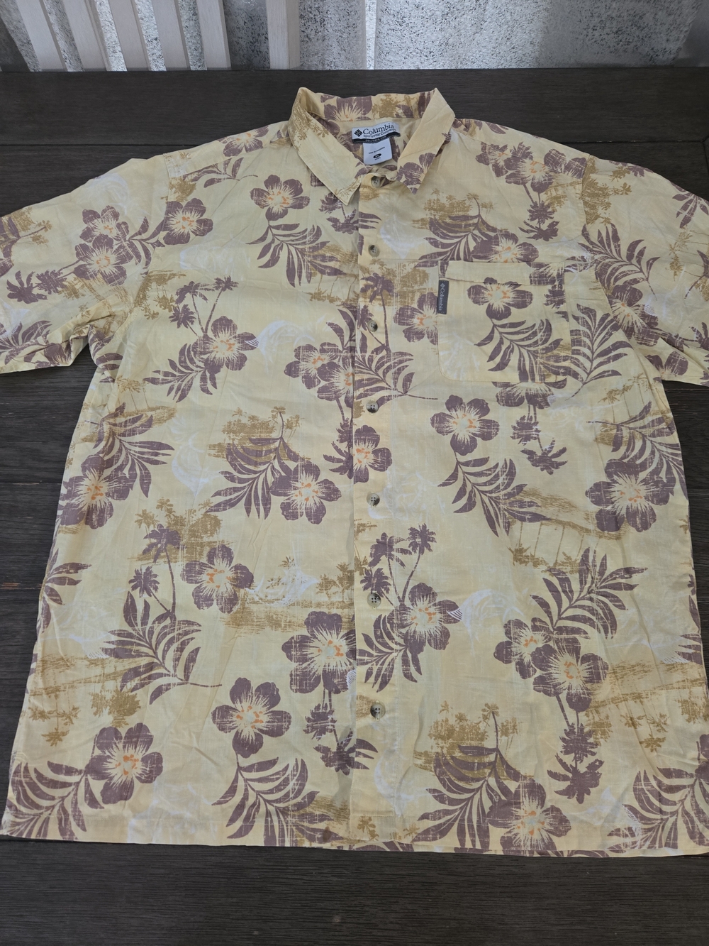 Vintage Columbia Y2K Hawaiian Shirt Mens XL AM7873 Yellow Floral 100% Cotton